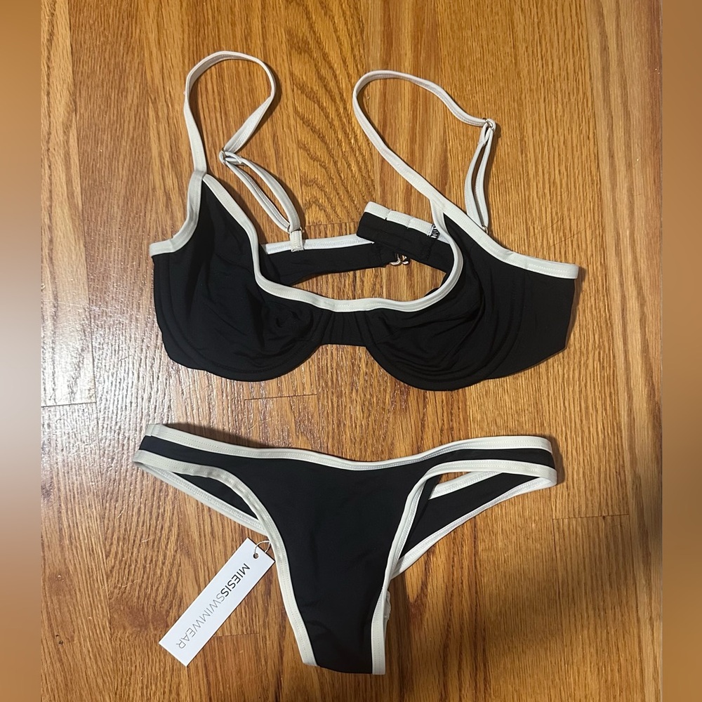 MIESIS SWIMWEAR BIKINI SET IN OAT